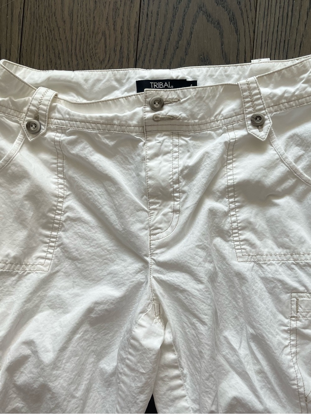 Capri Pants - Picture 5 of 6